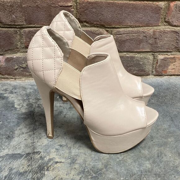 Charlotte Russe Nude Peep Toe Platform Stiletto Heels Size 8 - Picture 3 of 10